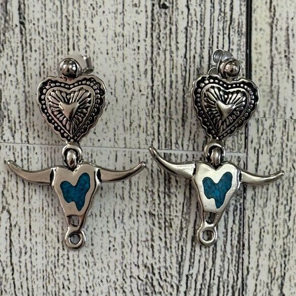 Steer Head Turquoise Inlay Surgical Steel Post Earrings - Picture 1 of 6